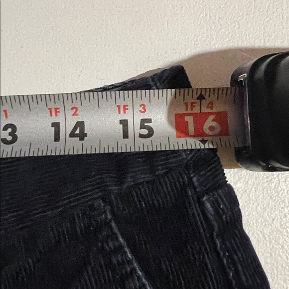 J. Crew city fit corduroy shorts size 8 - Picture 6 of 9